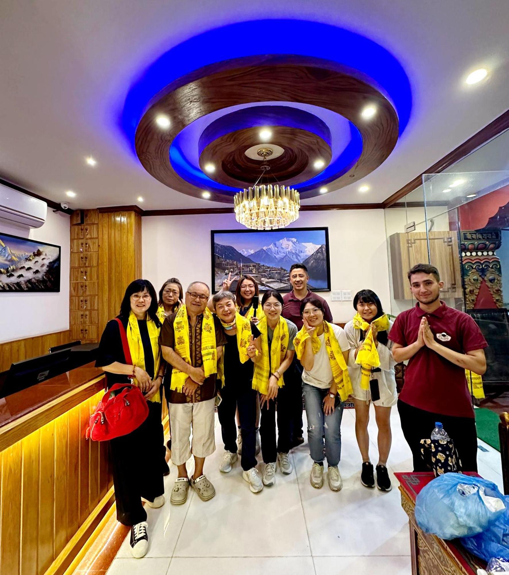 Hotel Yakroo Manang Катманду Екстериор снимка